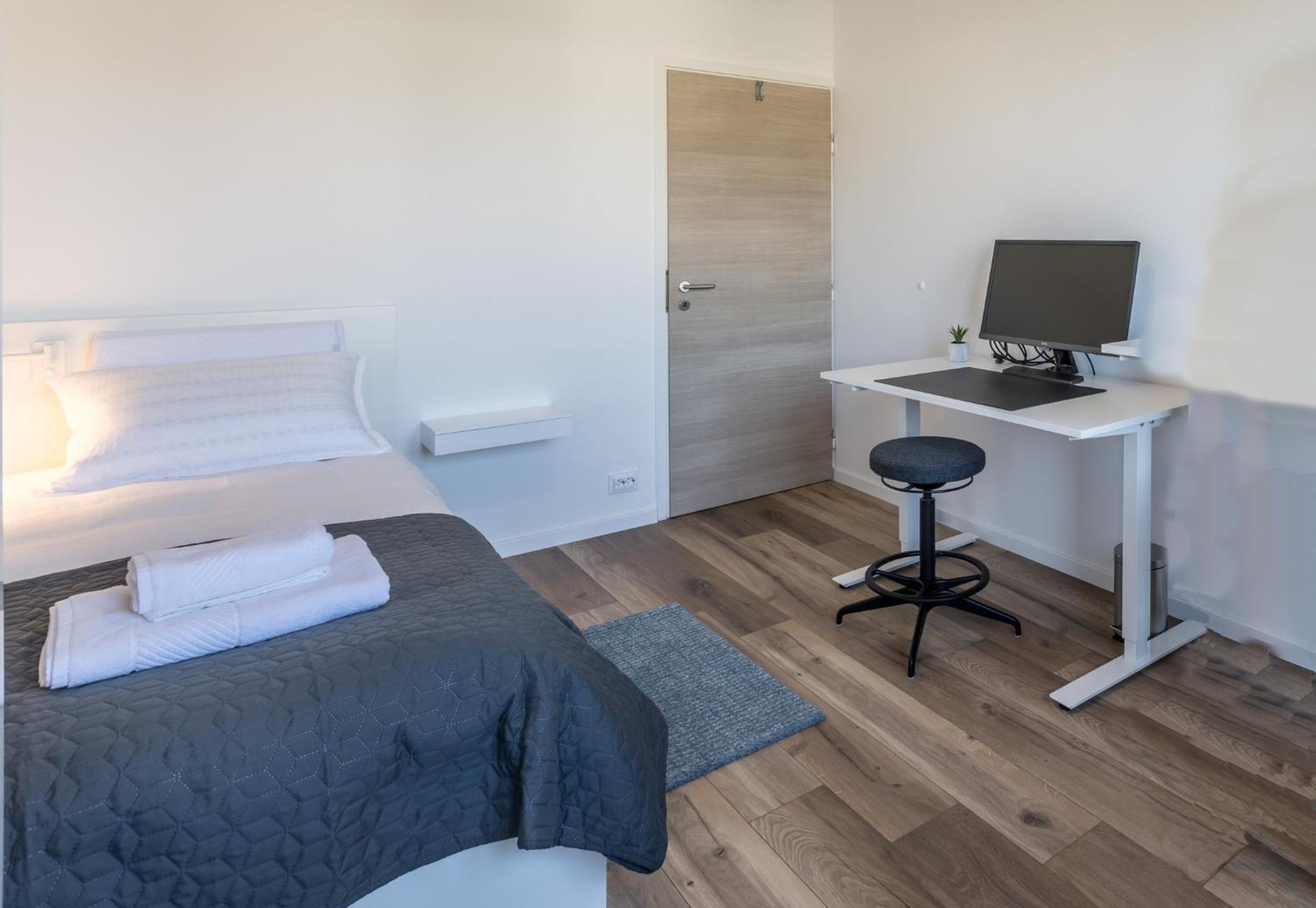 Sundowners Apartment, 52Qm, Double & Single Bed, 10 Min From Old Town Of Split Bagian luar foto